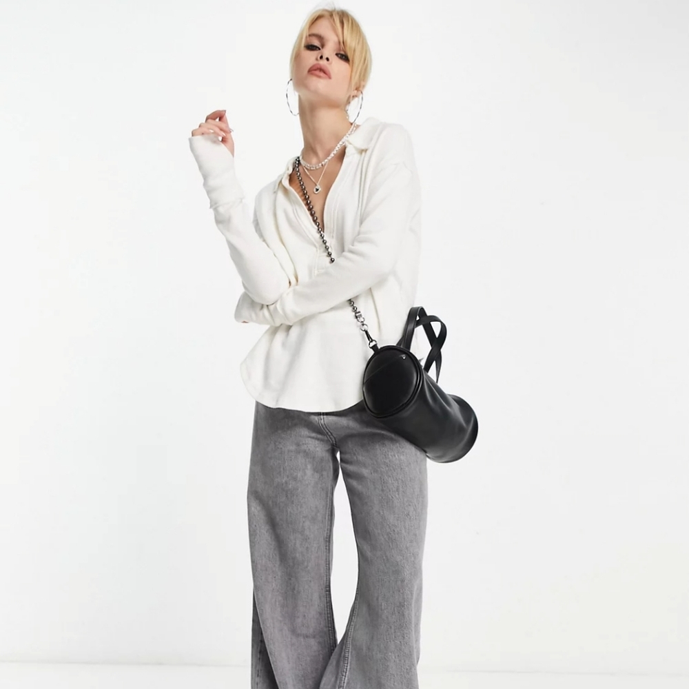 Free People Collared Split Neck Top - Picture 5 of 16